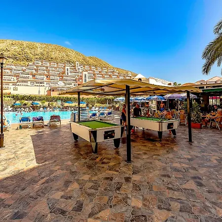 Ocean Terrace Apartment *