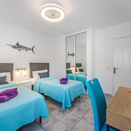 Ocean Terrace Apartment *